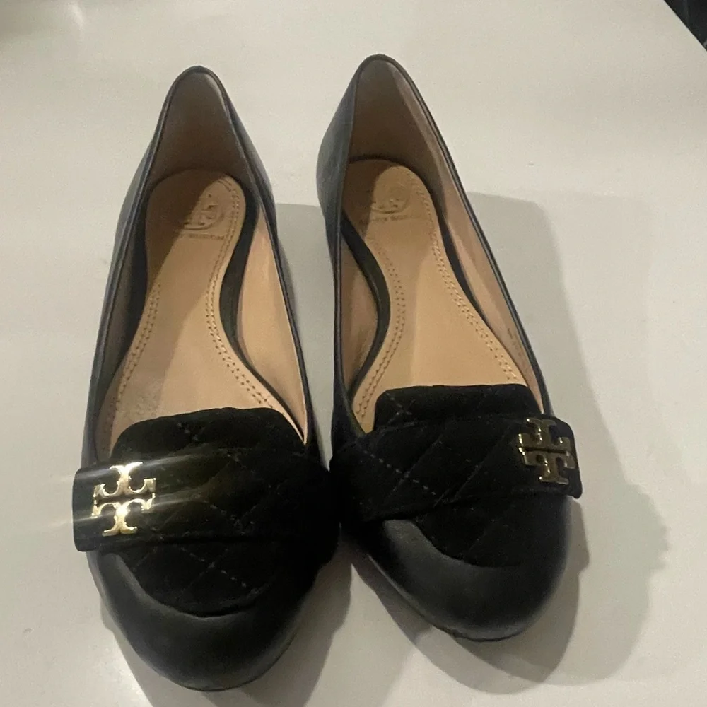 Tory Burch leather Flats in Black - Picture 1 of 6